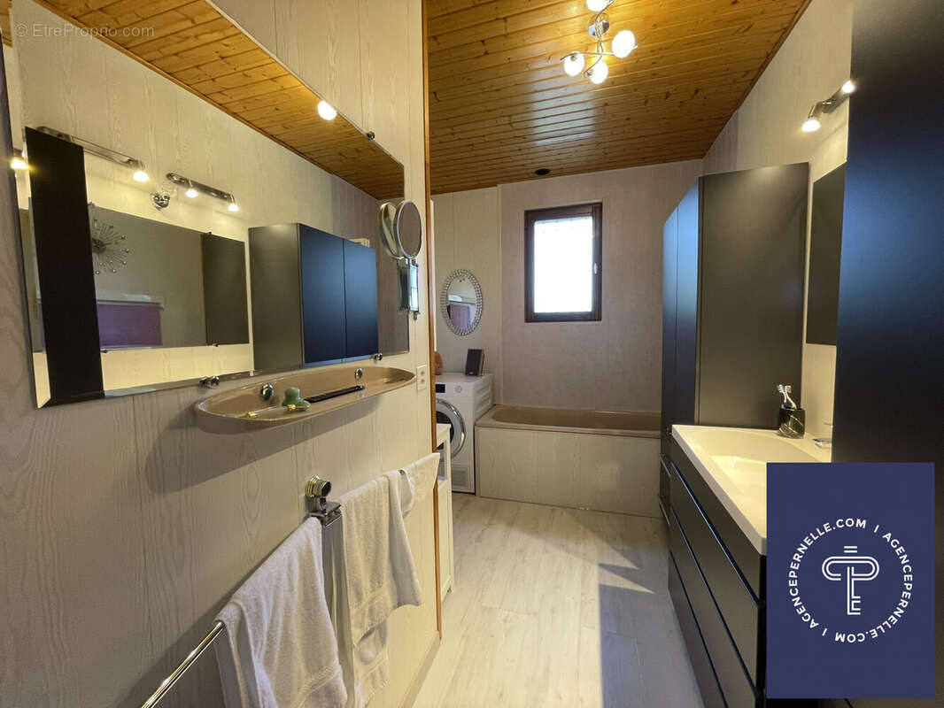 Maison à PLAIMBOIS-DU-MIROIR