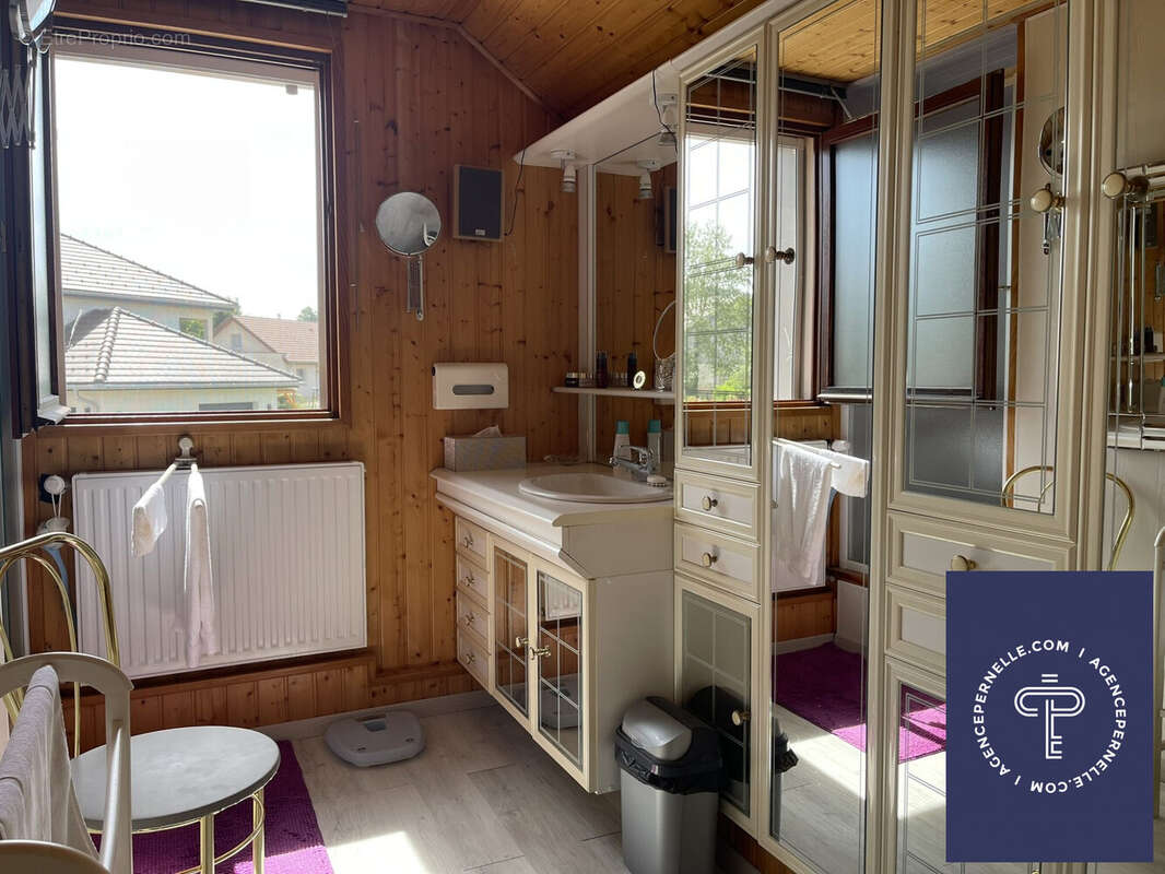 Maison à PLAIMBOIS-DU-MIROIR