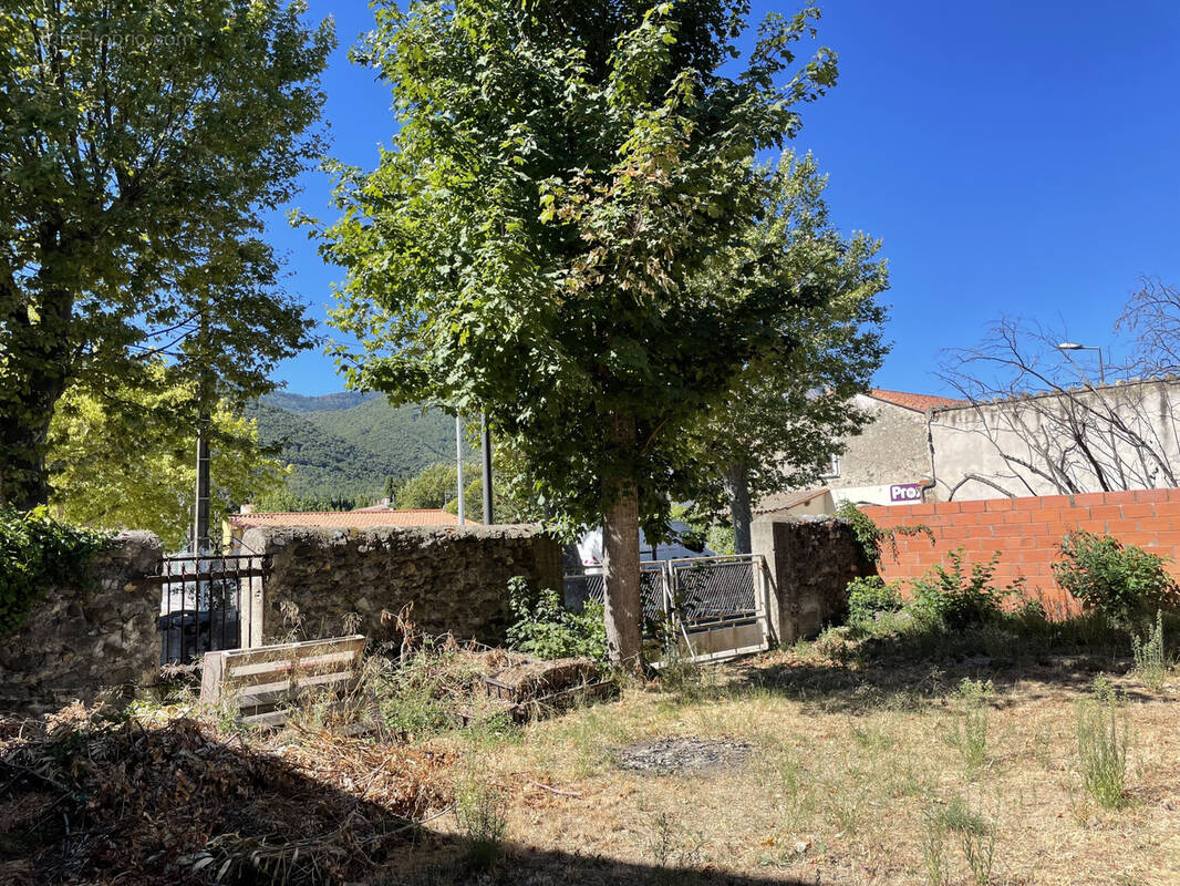 Terrain à CAUDIES-DE-FENOUILLEDES