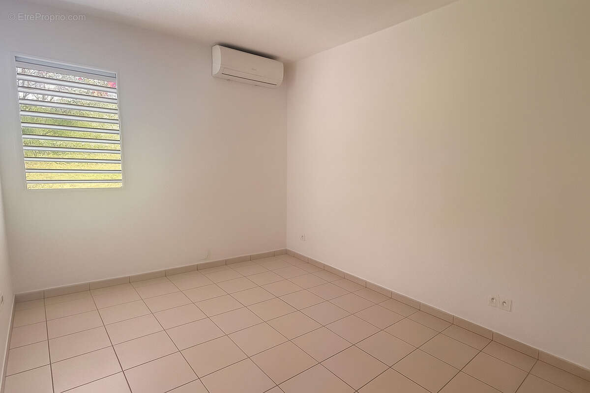 Appartement à LAMENTIN