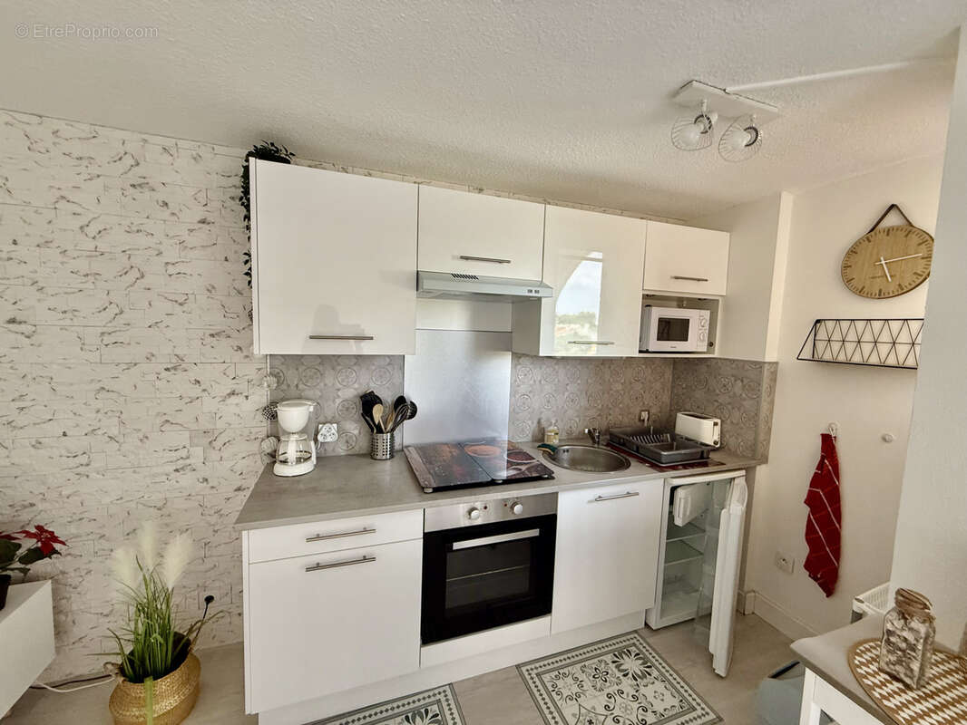 Appartement à MAUGUIO