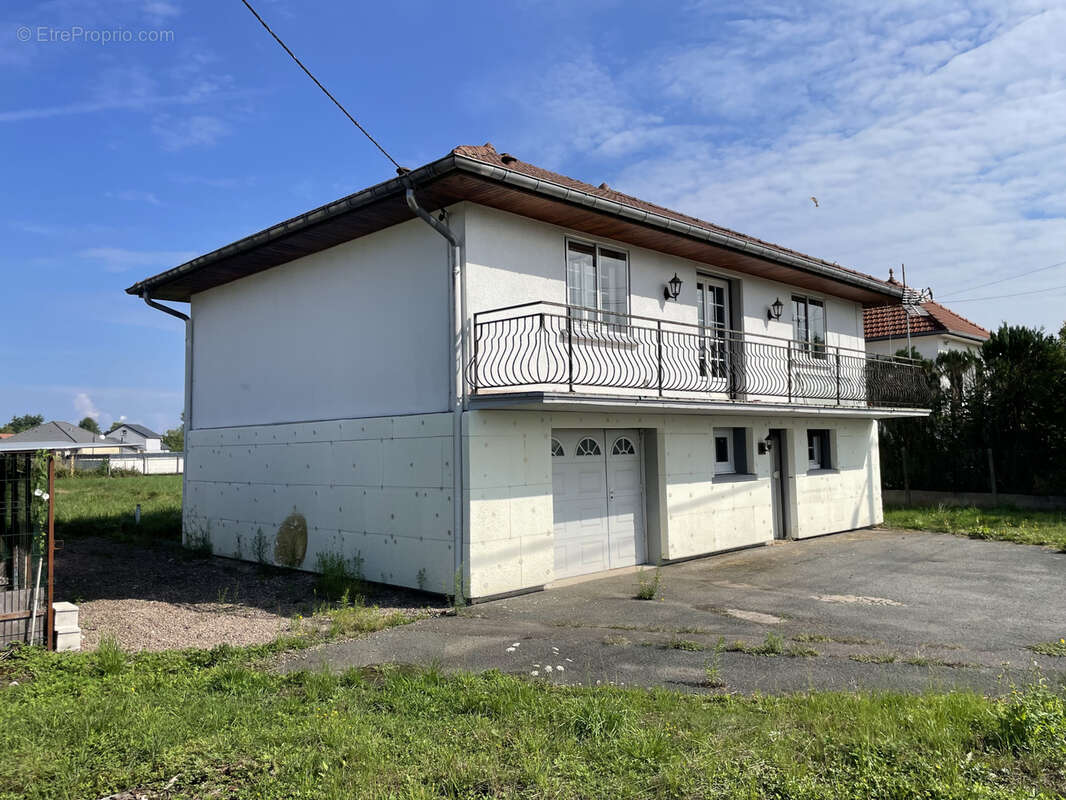 Maison à MAGNY-VERNOIS