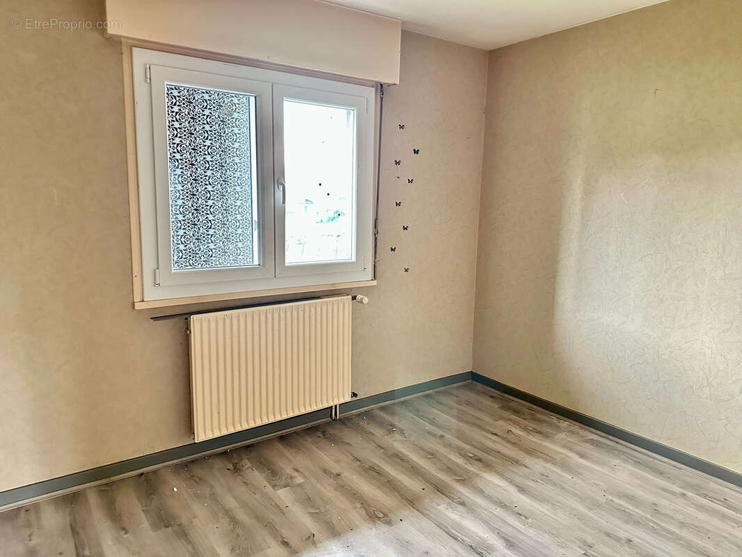 Maison à MAGNY-VERNOIS