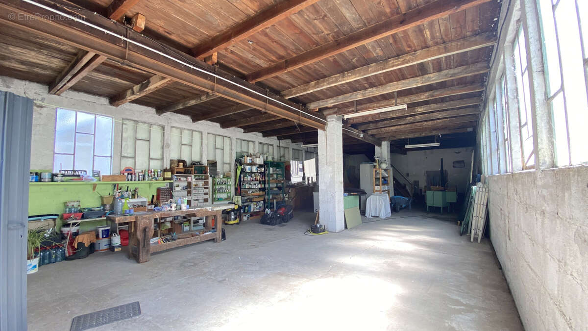 Maison à BRIE-SOUS-MORTAGNE