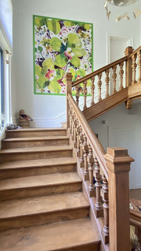 Maison à BRIE-SOUS-MORTAGNE