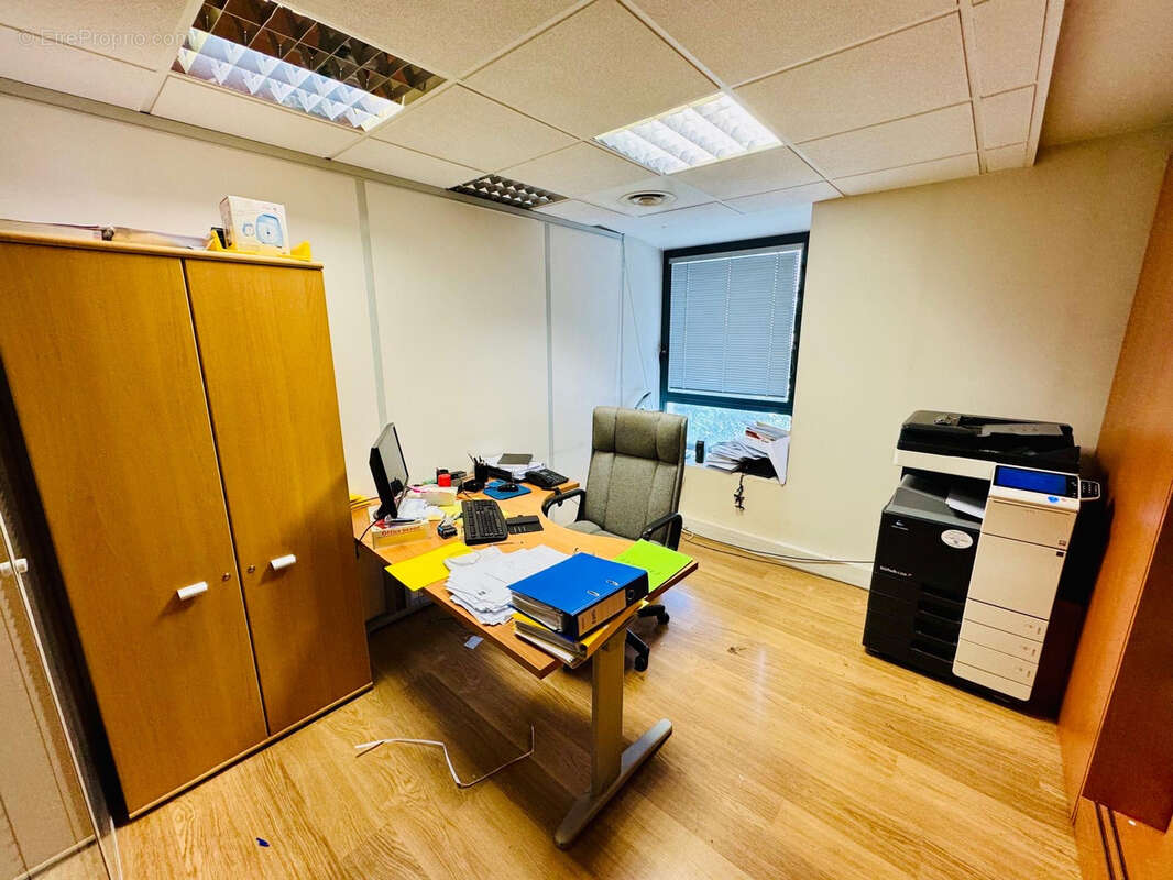 Commerce à GRENOBLE