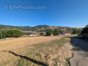 Terrain à SATILLIEU