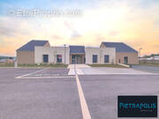 Commerce à IS-SUR-TILLE