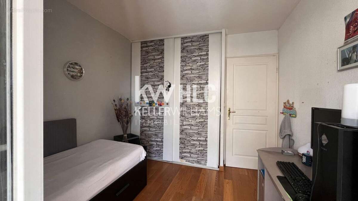 Appartement à MOUGINS