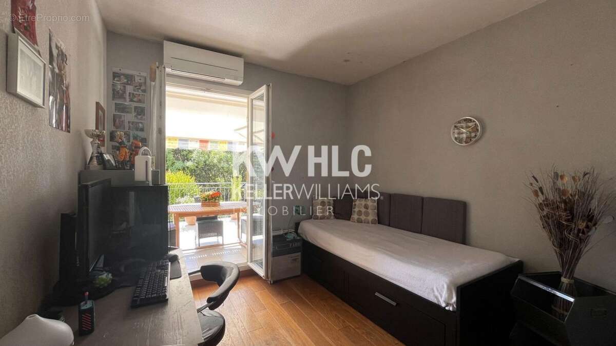 Appartement à MOUGINS