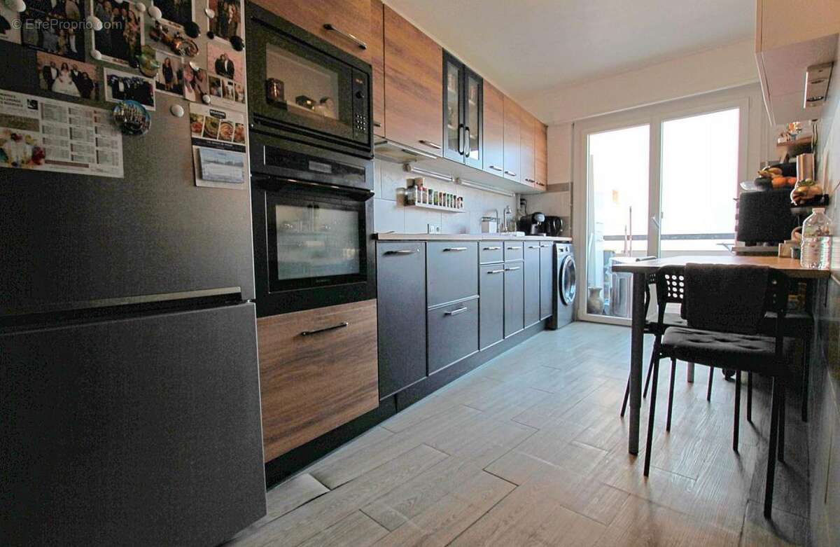 Appartement à MANDELIEU-LA-NAPOULE