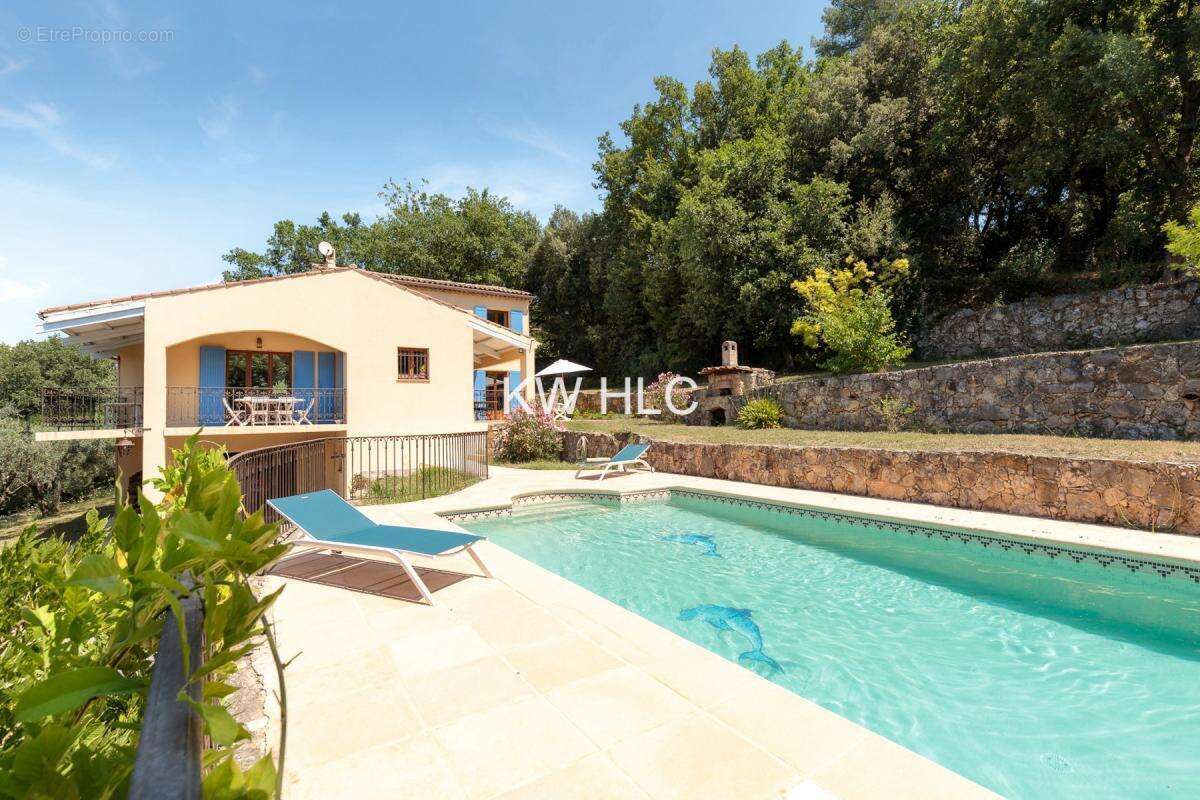 Maison à MONTAUROUX