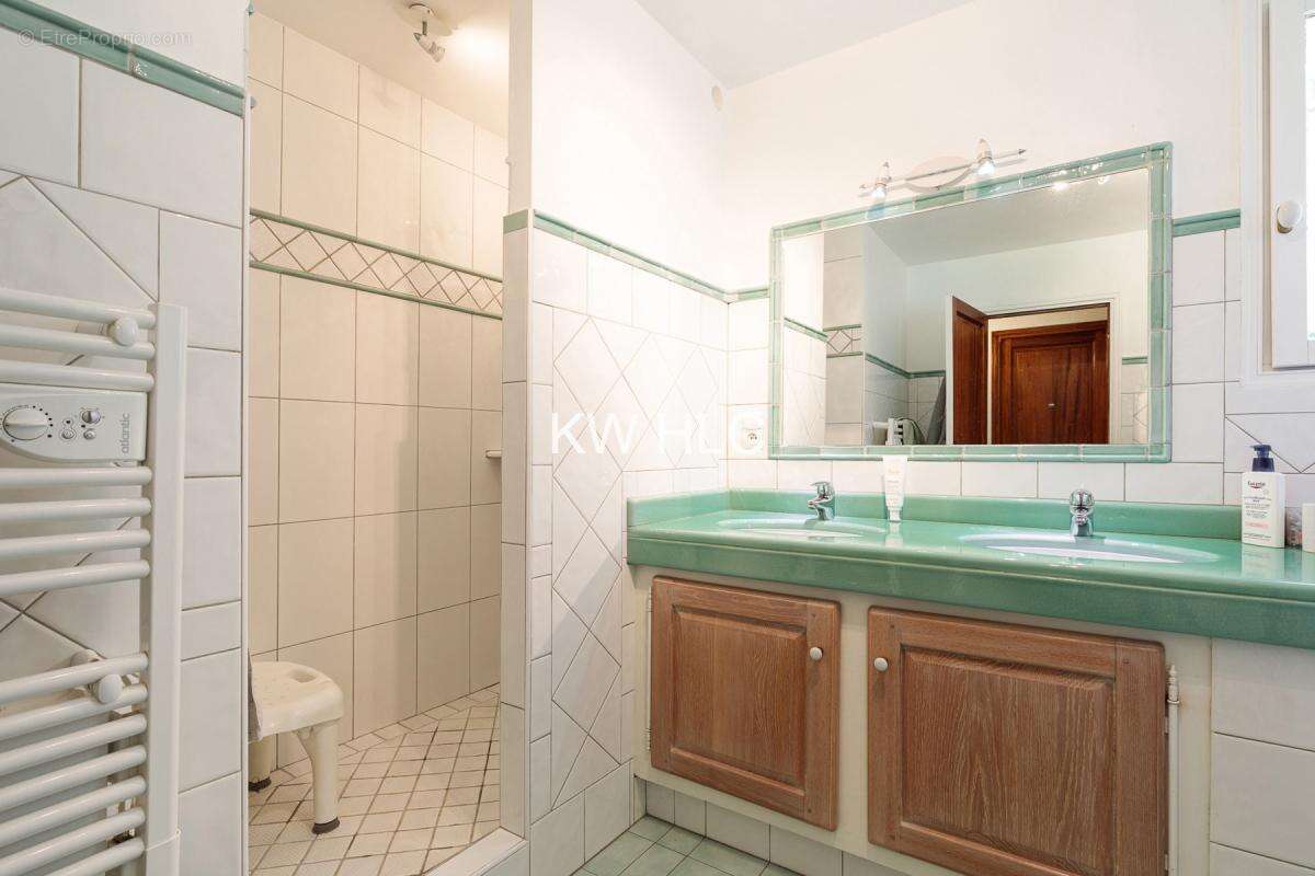 Maison à MONTAUROUX