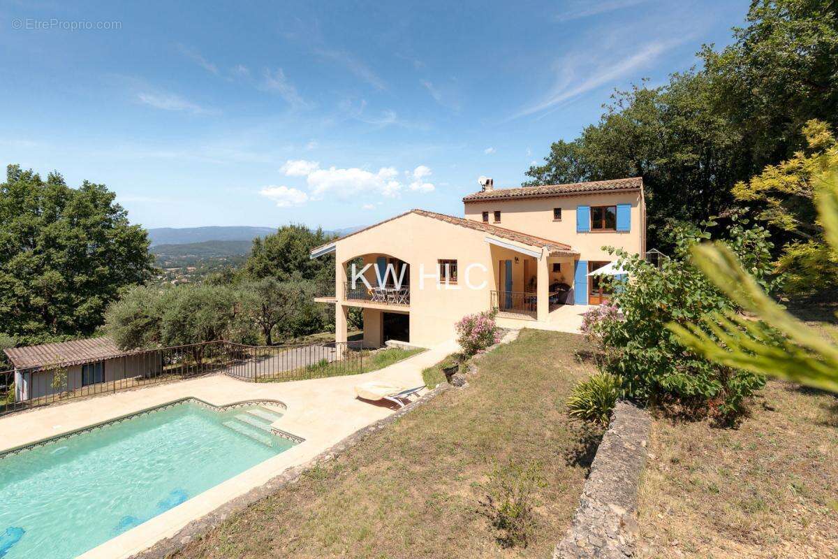 Maison à MONTAUROUX