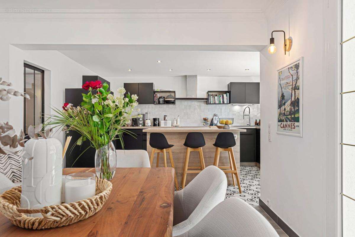 Maison à MOUANS-SARTOUX