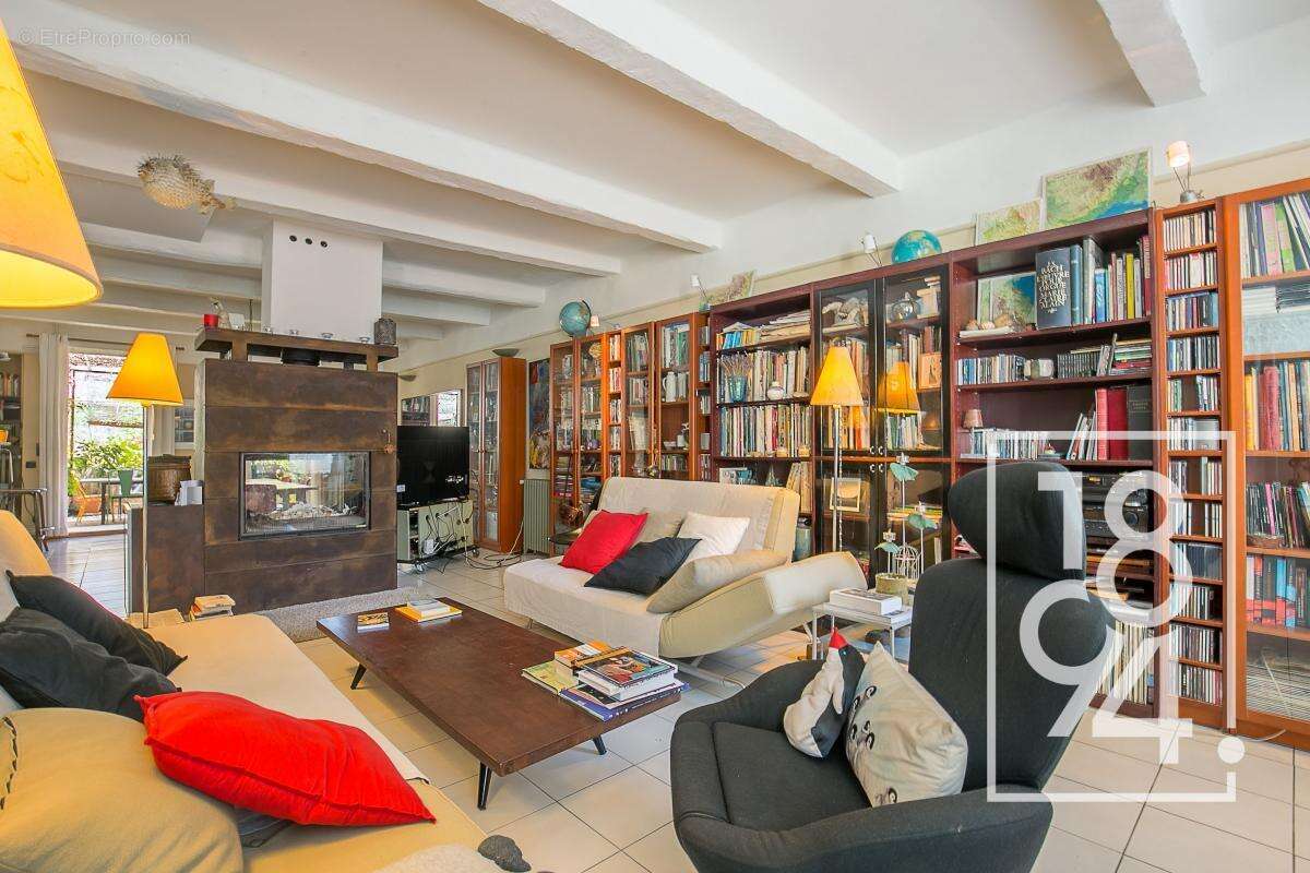 Appartement à MARSEILLE-10E