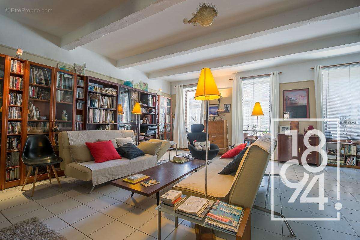 Appartement à MARSEILLE-10E