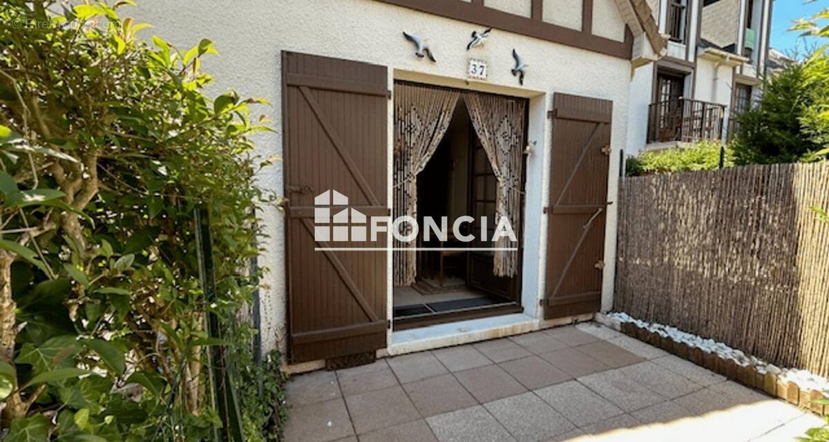 Appartement à COURSEULLES-SUR-MER