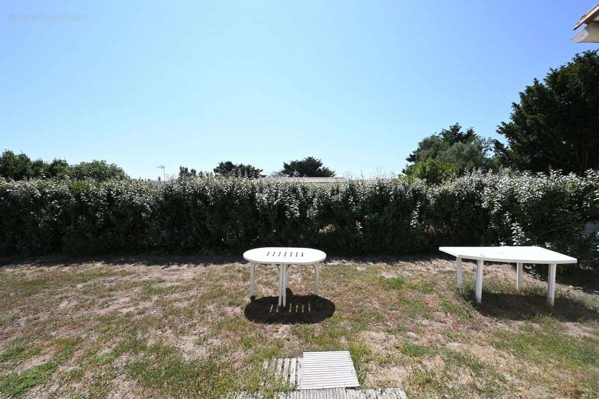 Maison à SAINT-CLEMENT-DES-BALEINES