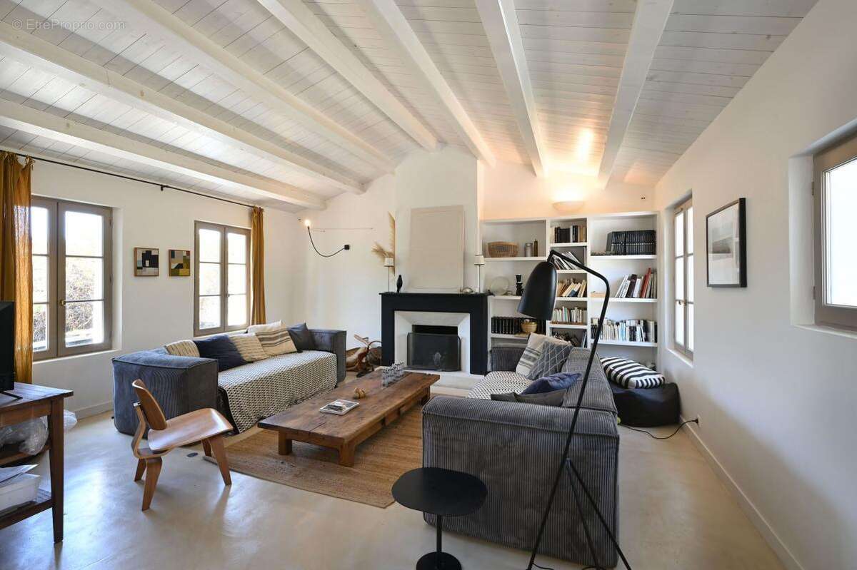 Maison à LES PORTES-EN-RE