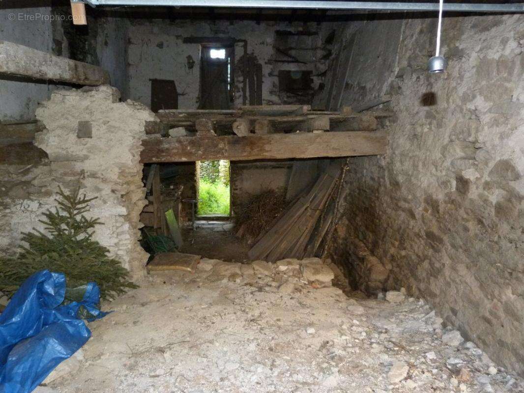 Maison à VILLEMAGNE