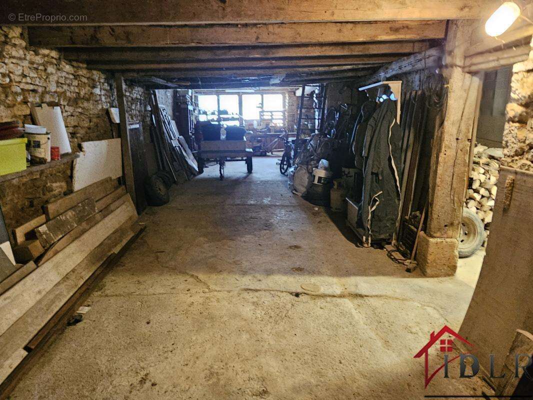 Maison à MORANCOURT