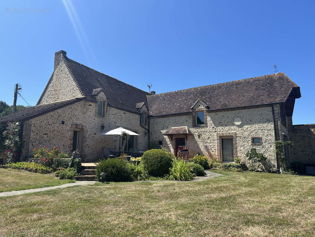 Maison à LA POTERIE-AU-PERCHE