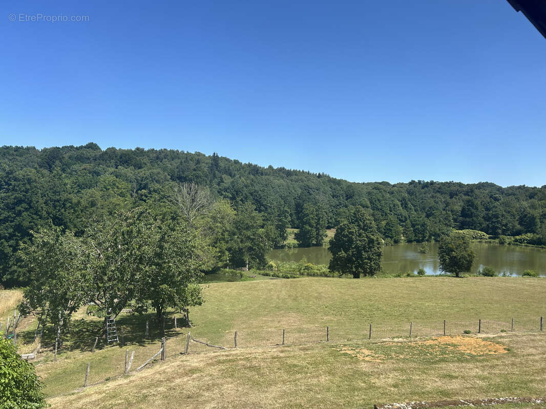 Maison à LA POTERIE-AU-PERCHE