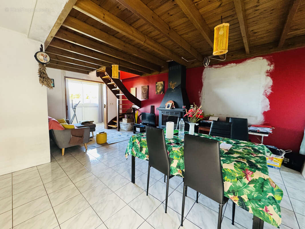 Maison à SAINT-JOSEPH