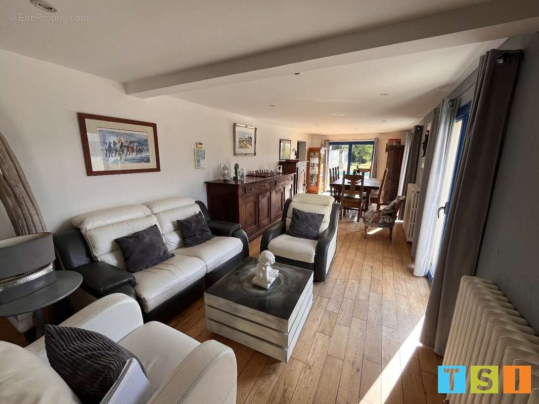 Maison à POINTIS-DE-RIVIERE