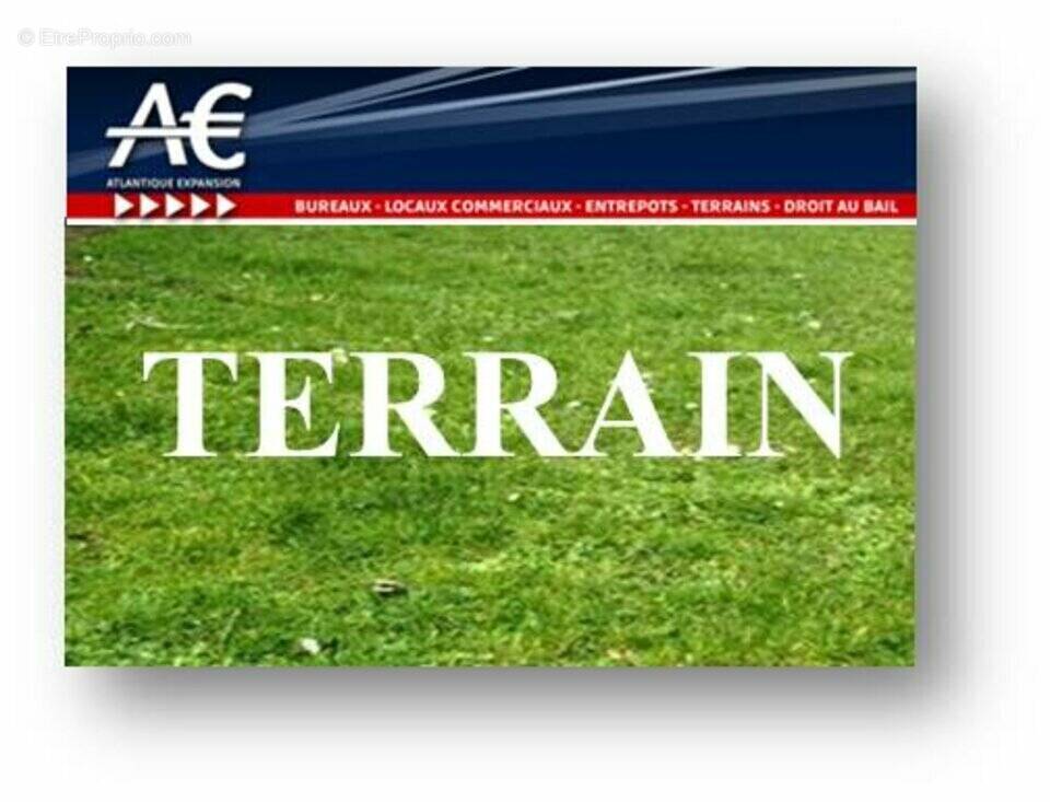 Terrain à BAINS-SUR-OUST