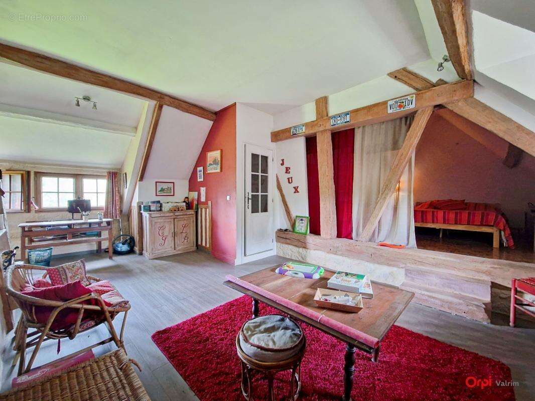 Maison à SAINT-HILAIRE-LES-ANDRESIS