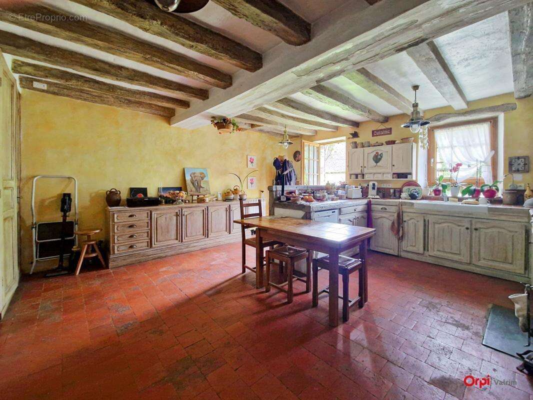 Maison à SAINT-HILAIRE-LES-ANDRESIS