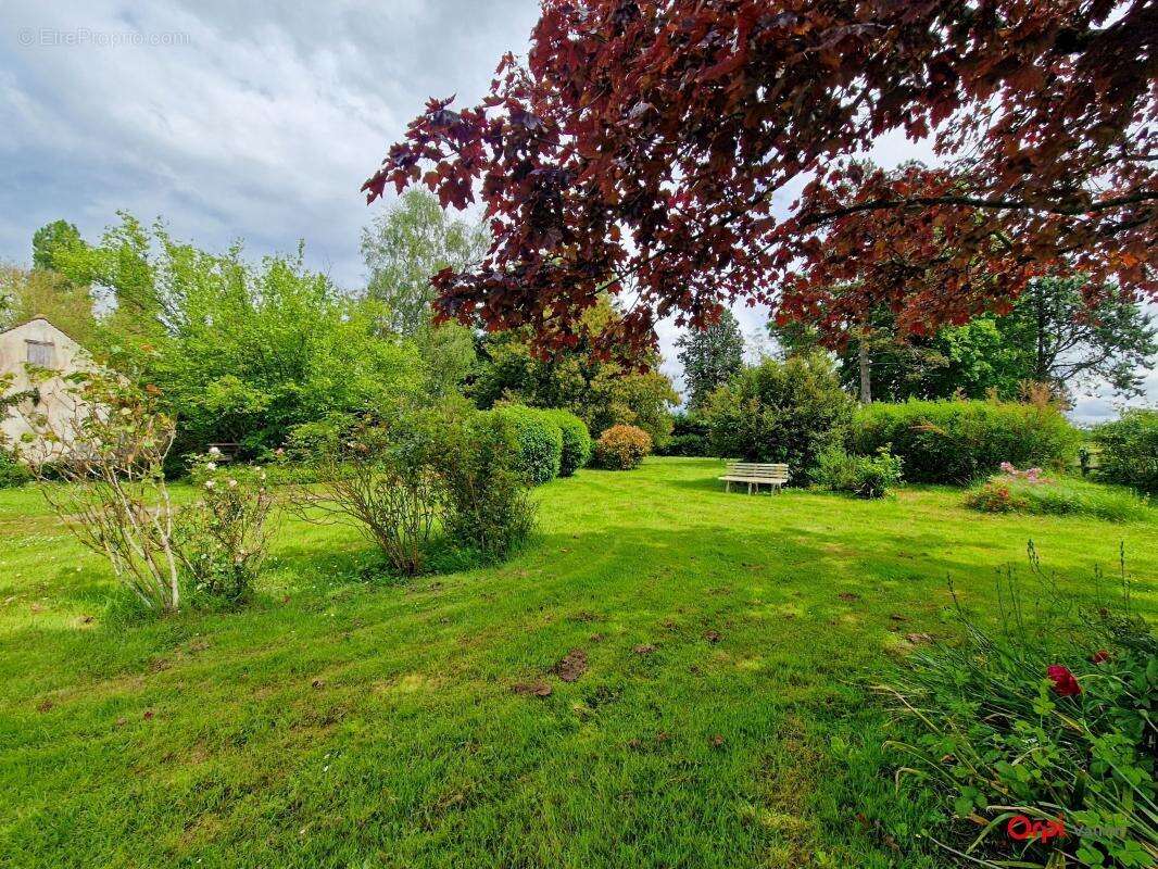 Maison à SAINT-HILAIRE-LES-ANDRESIS