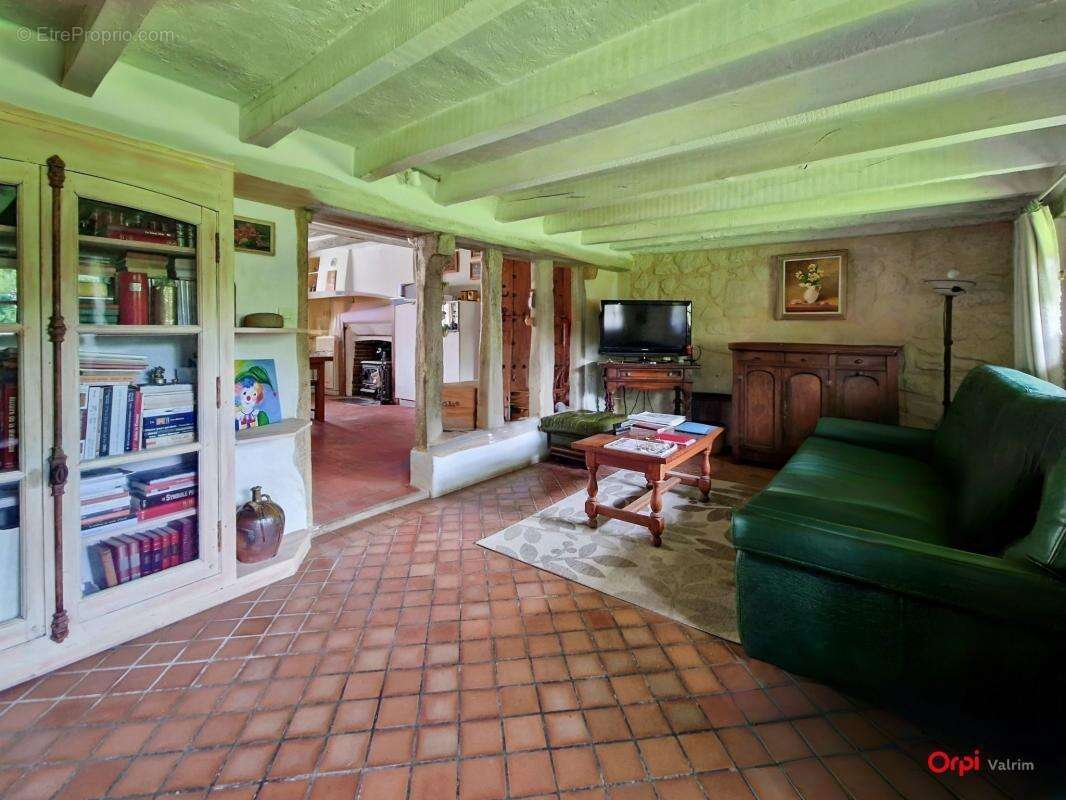 Maison à SAINT-HILAIRE-LES-ANDRESIS