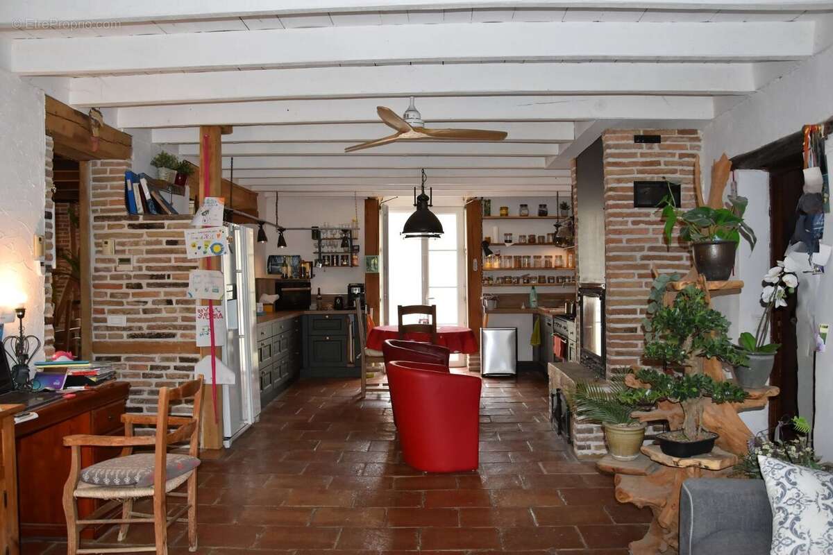 Maison à L&#039;ISLE-JOURDAIN