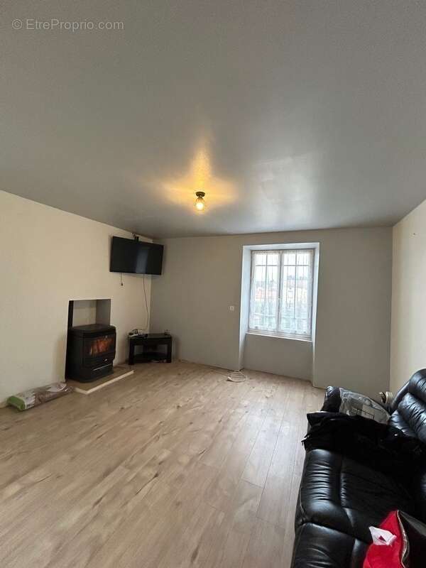 Maison à LA CHATAIGNERAIE