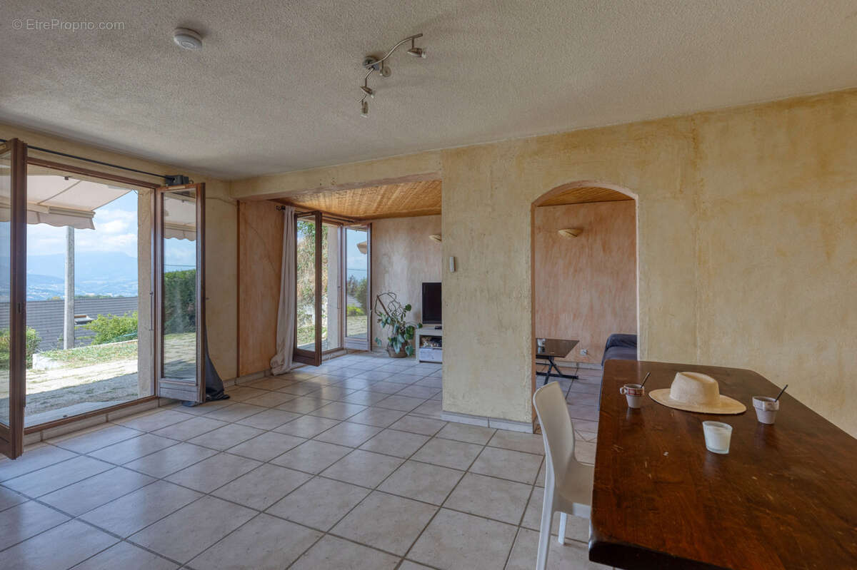 Maison à SAINT-JEAN-D&#039;ARVEY