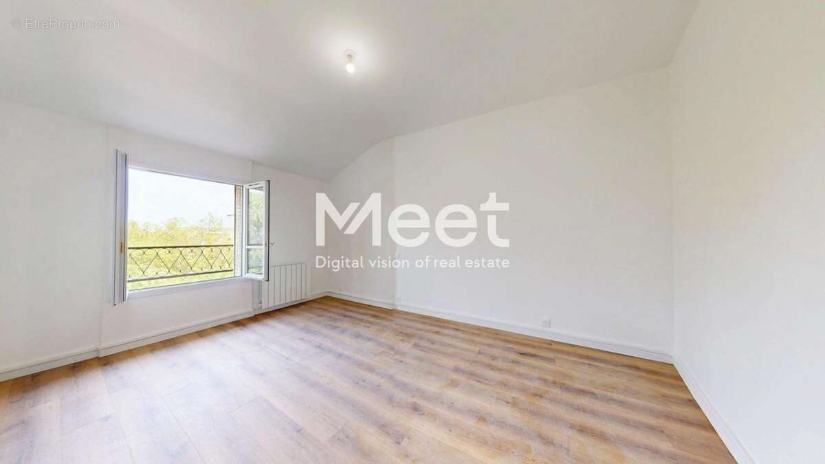 Appartement à VITRY-SUR-SEINE