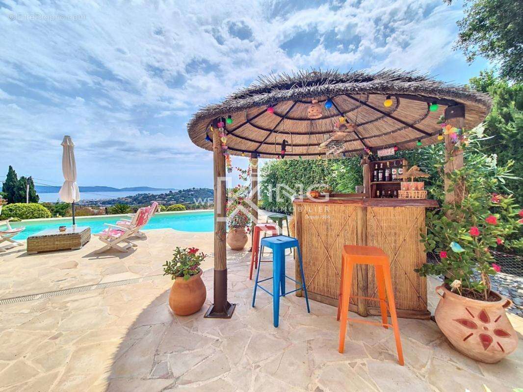 Maison à CAVALAIRE-SUR-MER