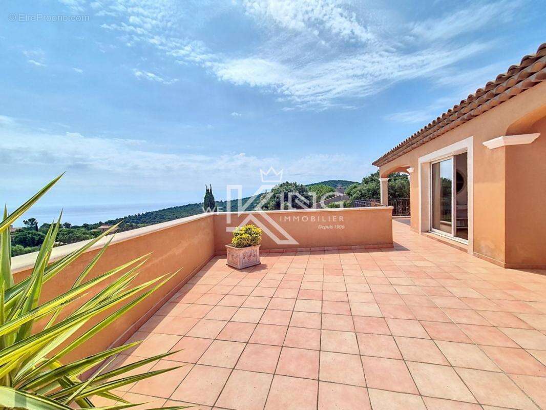 Maison à CAVALAIRE-SUR-MER