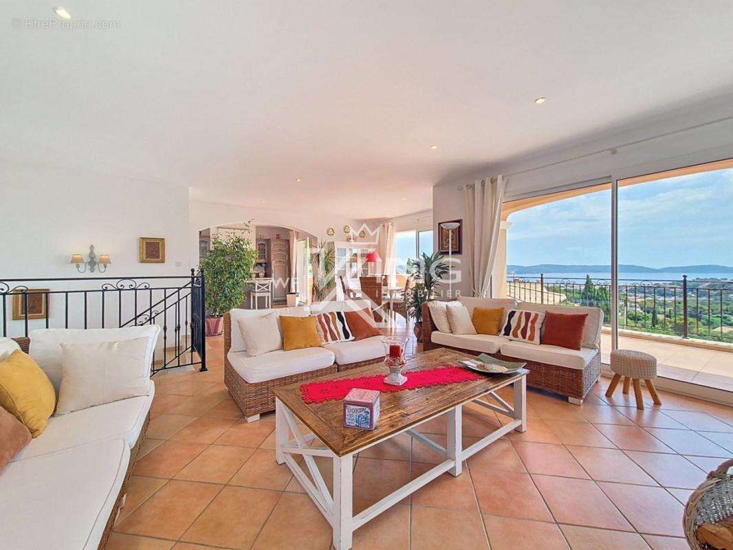 Maison à CAVALAIRE-SUR-MER