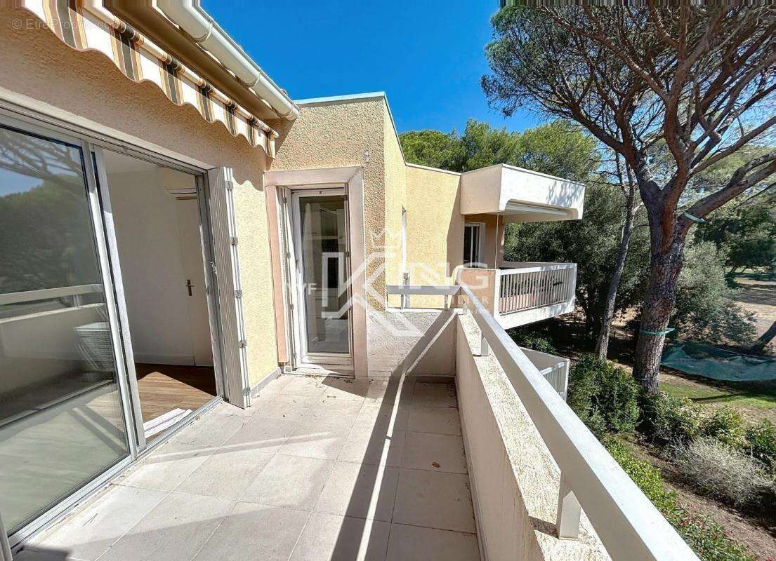 Appartement à SAINT-RAPHAEL