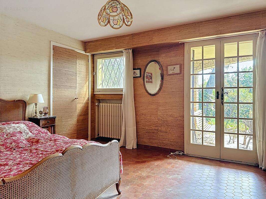 Maison à VILLENEUVE-LES-AVIGNON