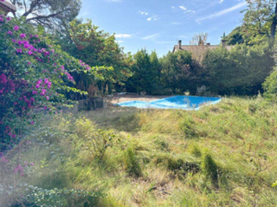 Maison à VILLENEUVE-LES-AVIGNON