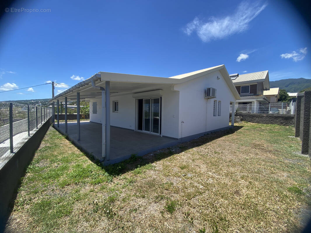 Maison à SAINT-DENIS