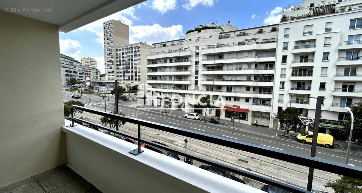 Appartement à CHATILLON