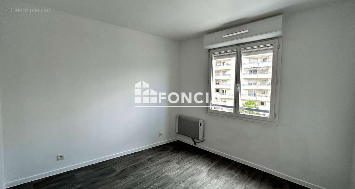 Appartement à CHATILLON