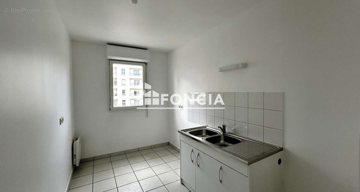 Appartement à CHATILLON