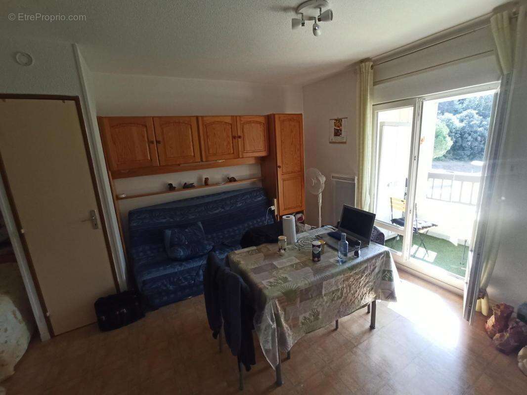 Appartement à LAMALOU-LES-BAINS
